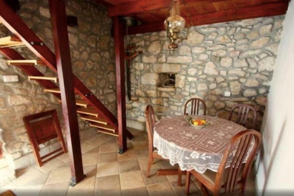 Holiday Home Banalu Jadranovo Exteriör bild